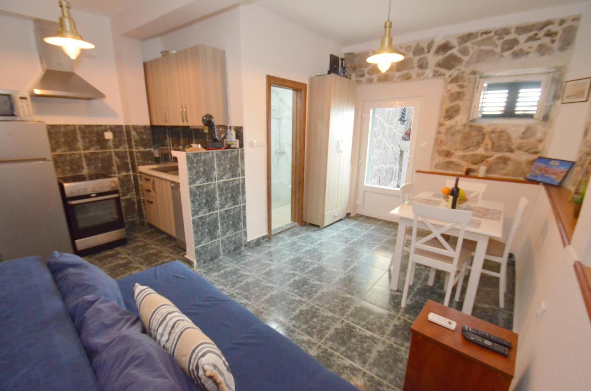 Holiday Home Brinic Tivat Eksteriør billede