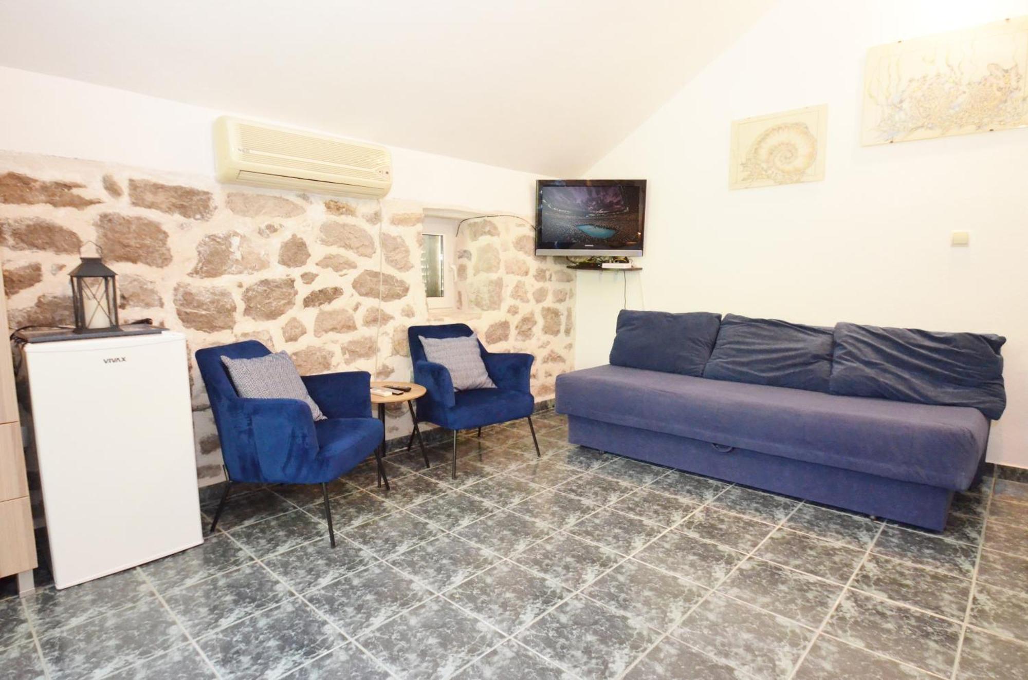 Holiday Home Brinic Tivat Eksteriør billede